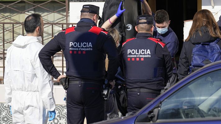 Telediario 2 - Los Mossos investigan la muerte violenta de una joven en Móra la Nova, Tarragona