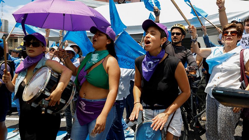 La larga lucha por la despenalizaci�n del aborto en El Salvador