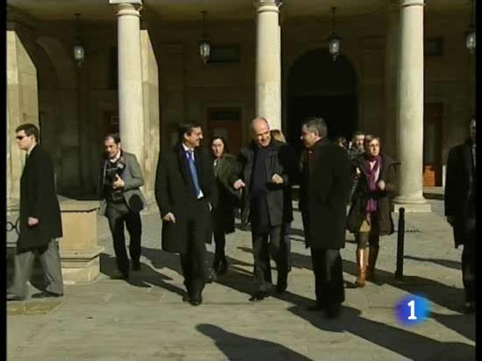 Reacciones a las palabras de José María Barreda en las que sugería a Zapatero un reajuste en el gobierno | Ver