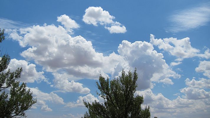 Cielos nubosos en el norte y temperaturas al alza en el área mediterránea