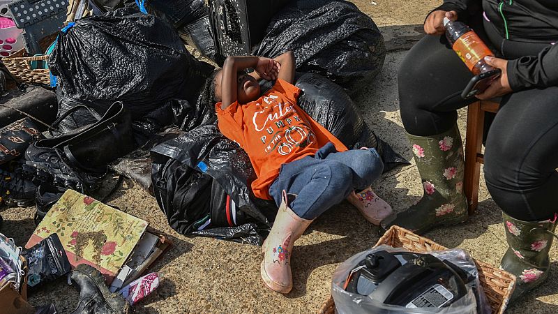 El paso de varios tornados deja localidades devastadas en Misisipi