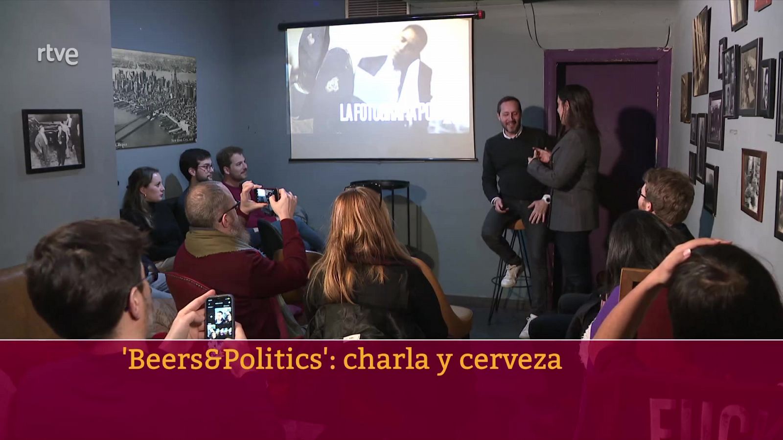 Parlamento - El reportaje - 'Beers&Politics': charlas sobre política - 25/03/2023