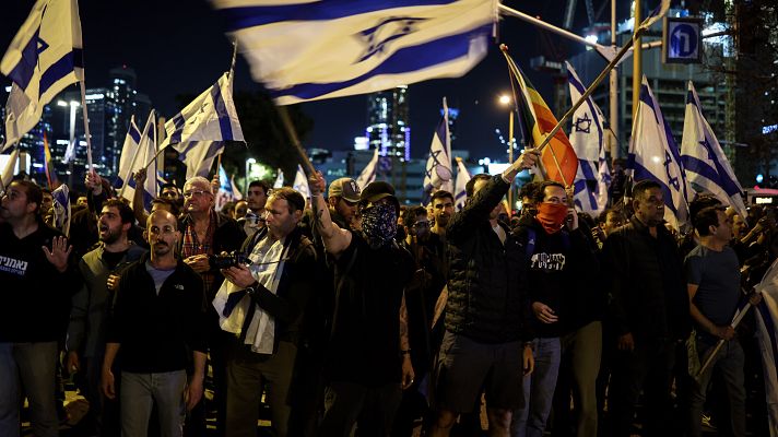 Telediario 2 - La reforma judicial de Netanyahu desata una crisis política y social en Israel