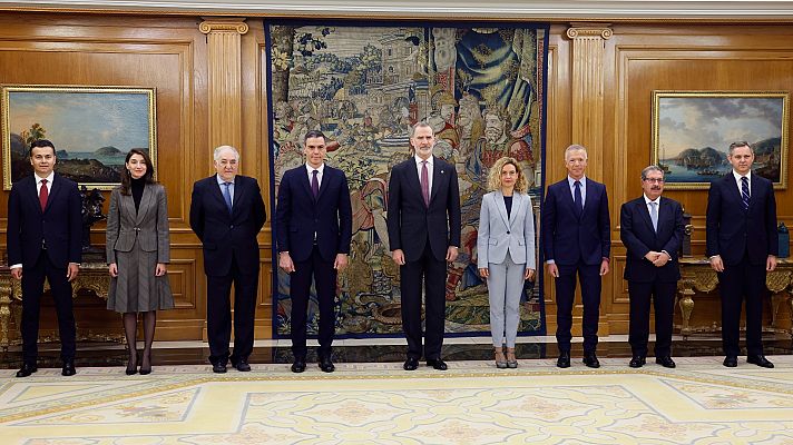 Los nuevos ministros prometen su cargo ante el rey en Zarzuela 