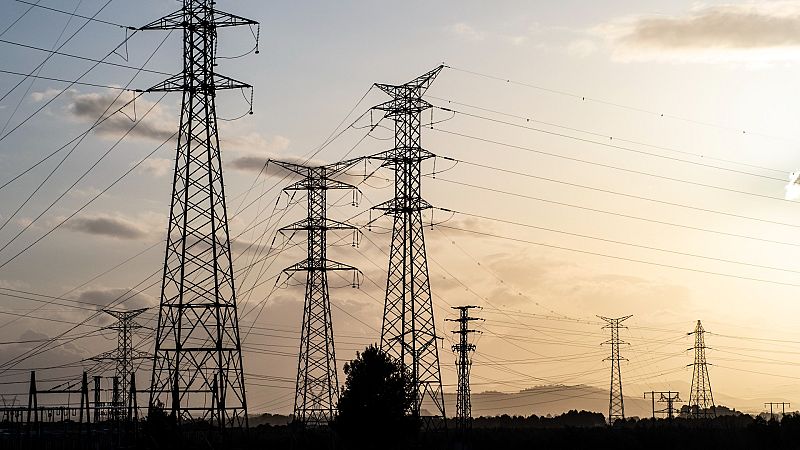 El Gobierno prorroga el tope al gas hasta final de año tras acordarlo con Bruselas