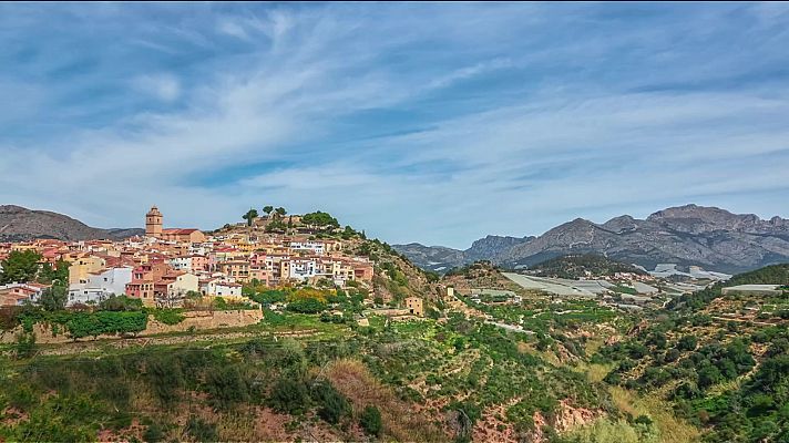 El tiempo - Poco nuboso o despejado en la mayor parte del país