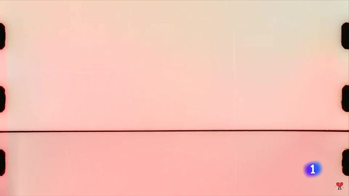 Telediario 1 - El 'Spanglish' llega al Congreso de la lengua de Cádiz gracias a Bad Bunny