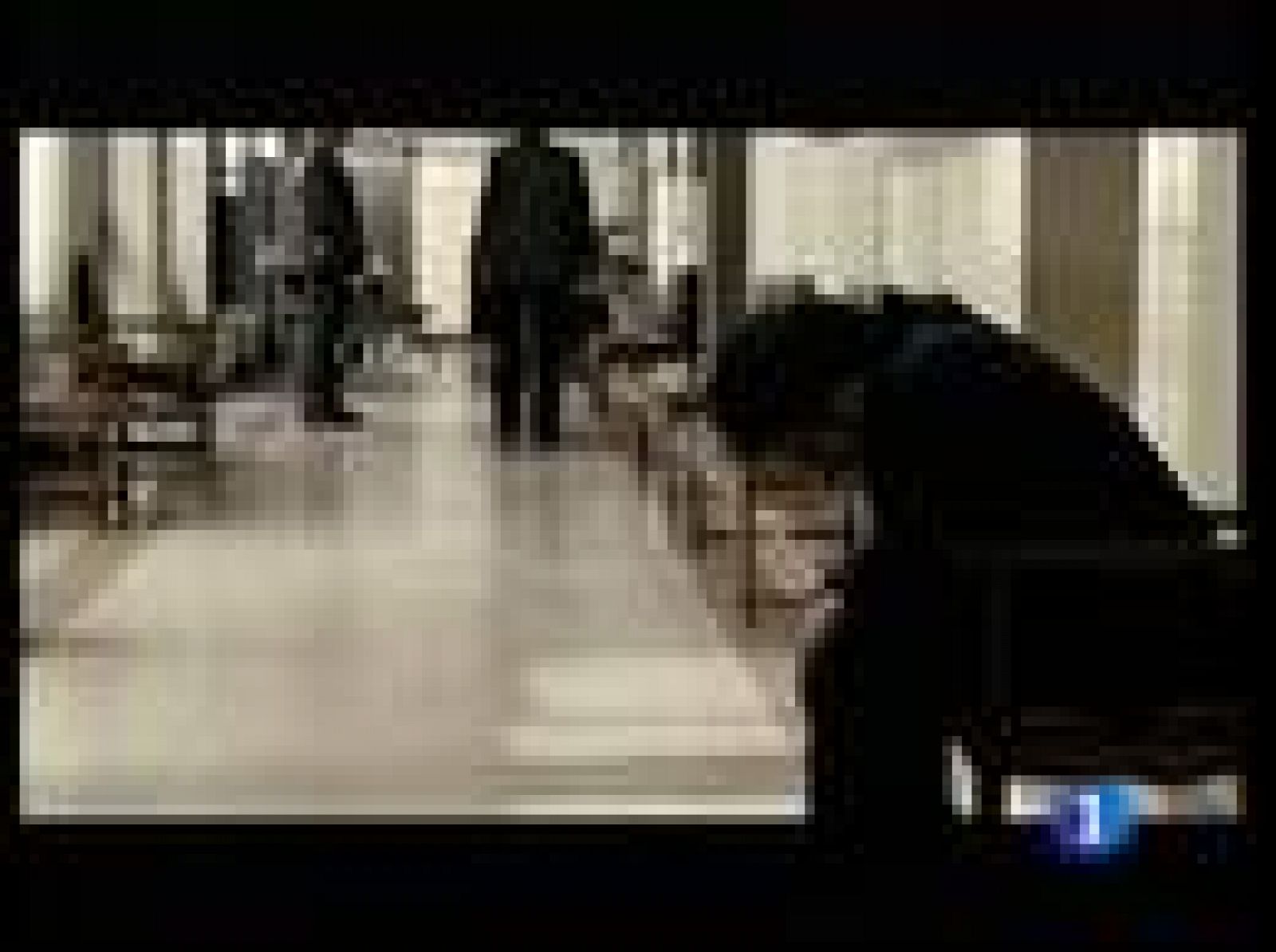 Vicente Aranda estrena nueva película, 'Luna caliente' | Ver