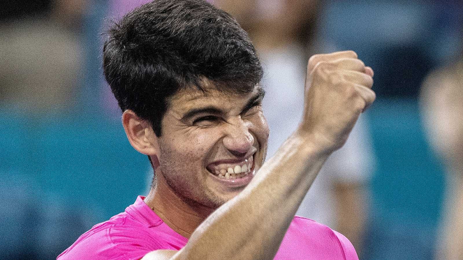 Alcaraz sigue intratable y pasa a semifinales en Miami