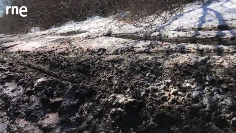 Radio 5 Actualidad - La batalla en el Donbás se ejecuta entre barro y nieve - Escuchar ahora