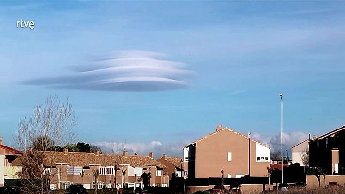 Temperaturas significativamente altas y con calima en Canarias