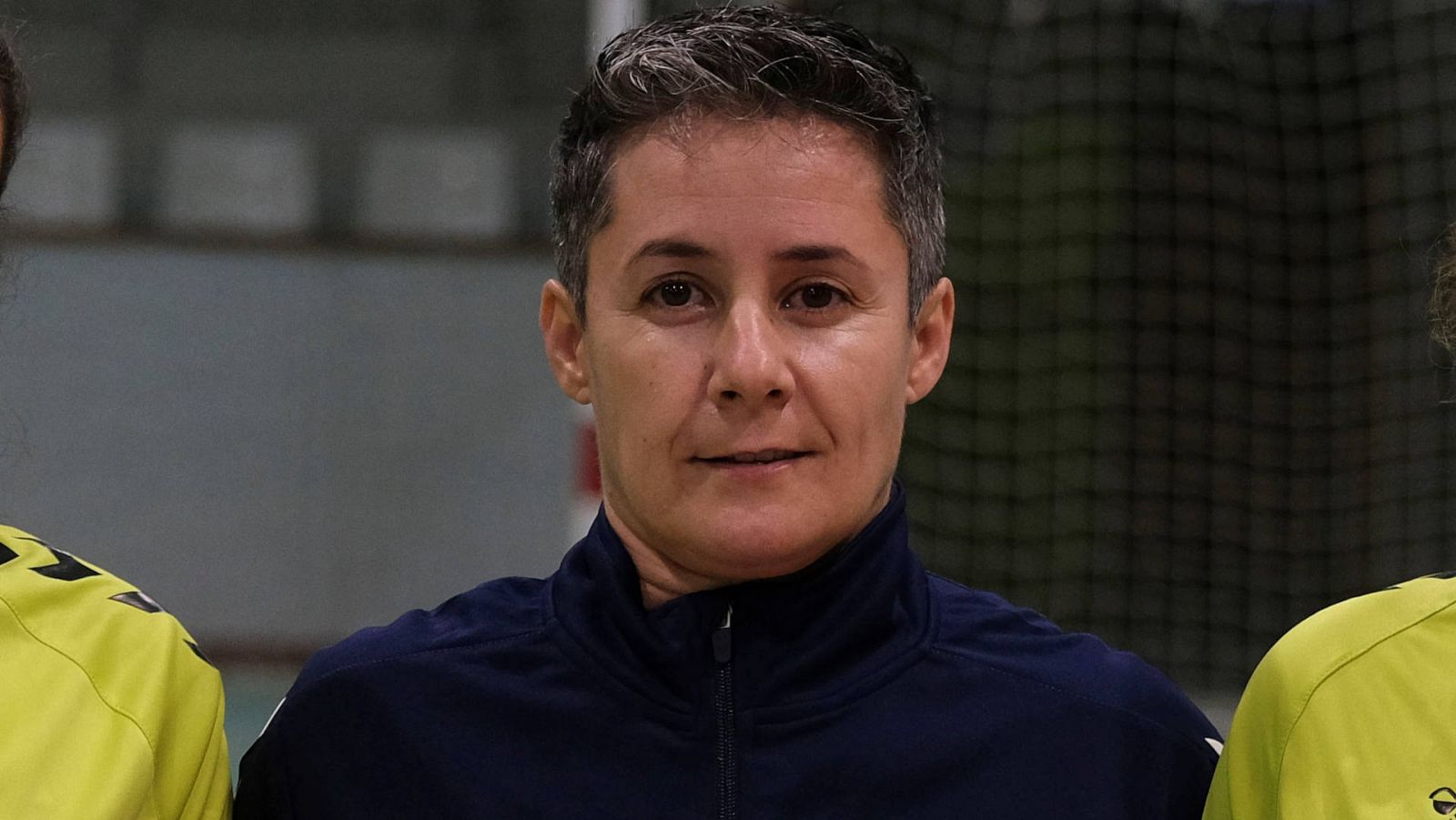 Balonmano | Gijón echa a Cristina Cabeza a dos partidos de final