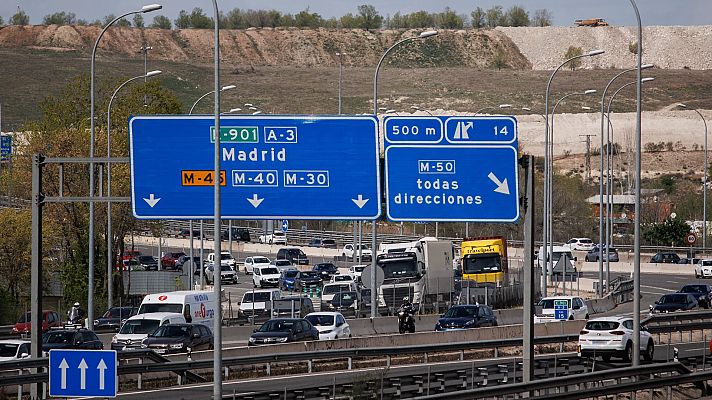 Telediario 2 - Semana Santa 2023: los que no se van de vacaciones