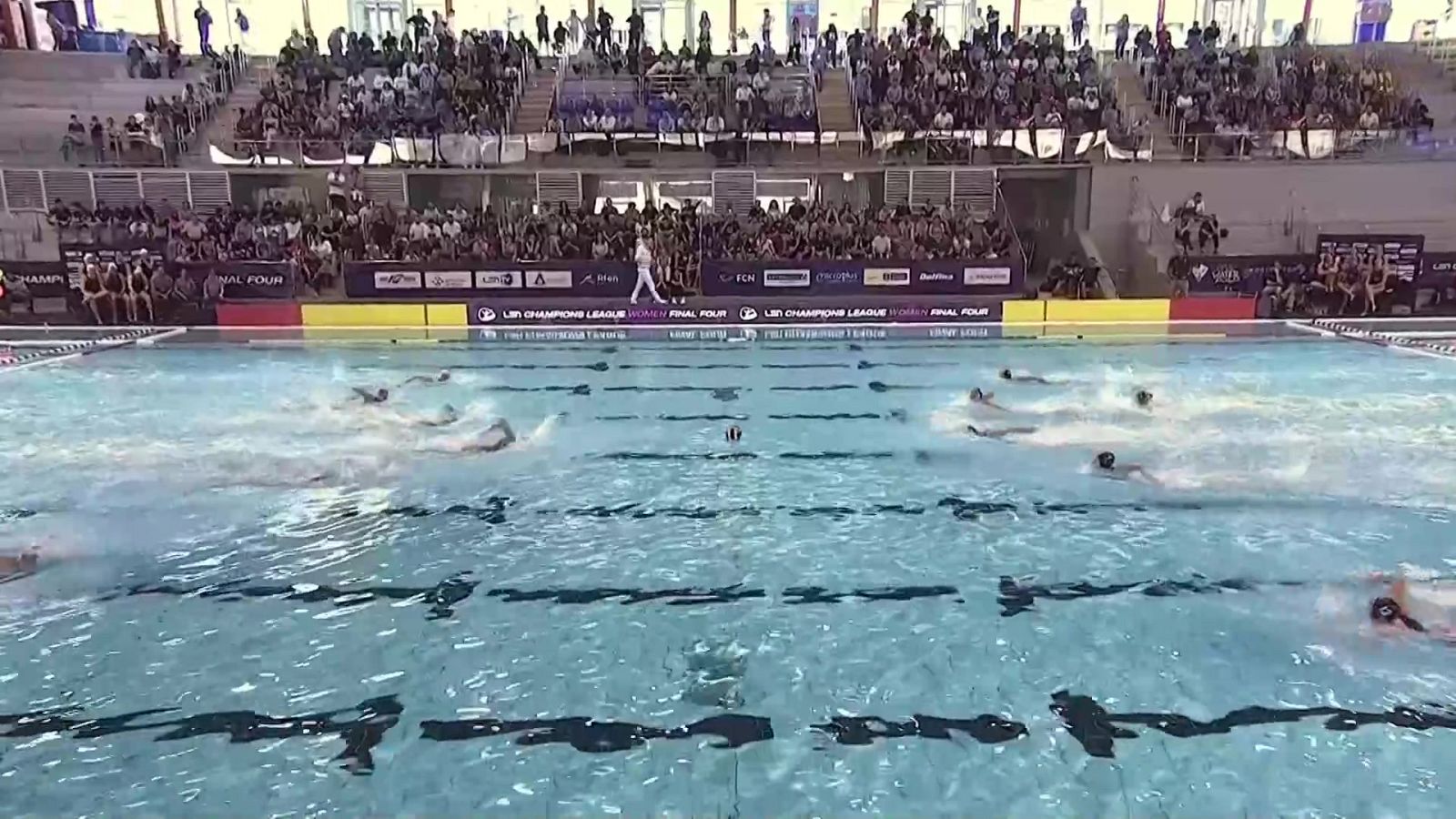 Waterpolo - Champions League femenina. Final Four: Assolim CN Mataró - Dunaujvaros VC - ver ahora