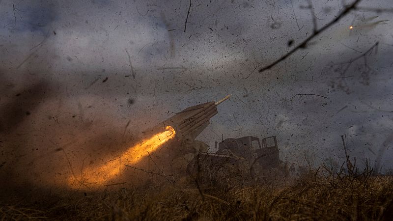 Sin tregua en el Donbás, los combates no cesan en el este de Ucrania