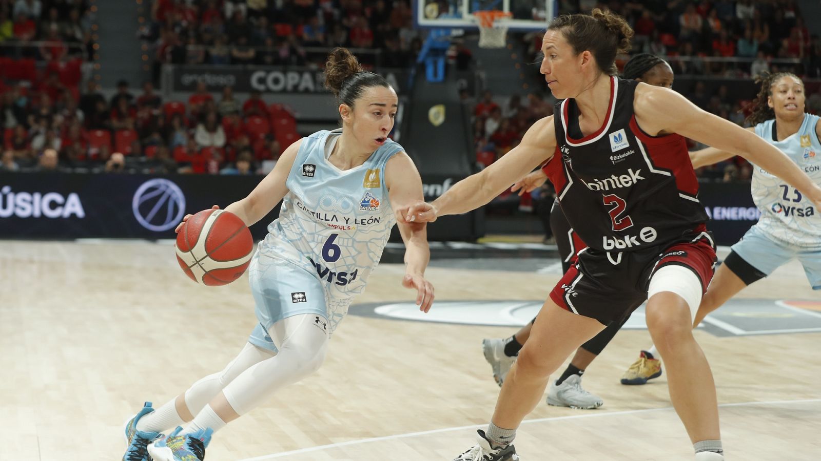 Baloncesto - Copa de la Reina 2ª Semifinal: Lointek Gernika - Perfumerías Avenida - RTVE Play