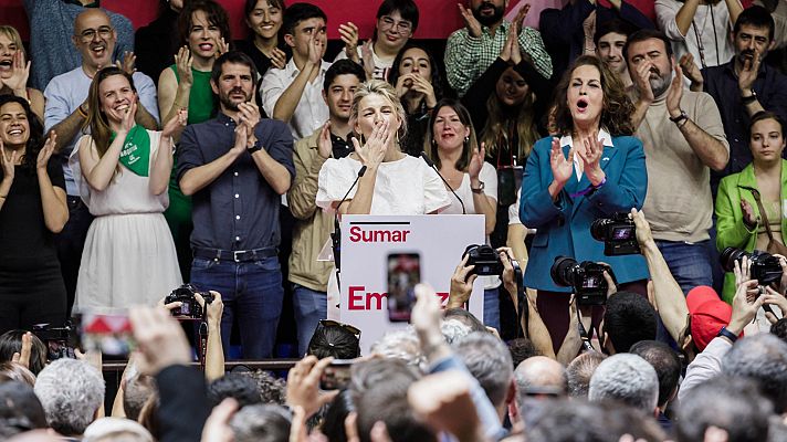 Telediario Fin de Semana - Yolanda Díaz anuncia su candidatura a las elecciones: "Quiero ser la primera presidenta de España"