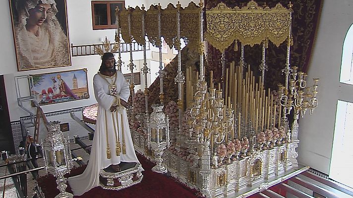 El Señor de Málaga sale a la calle