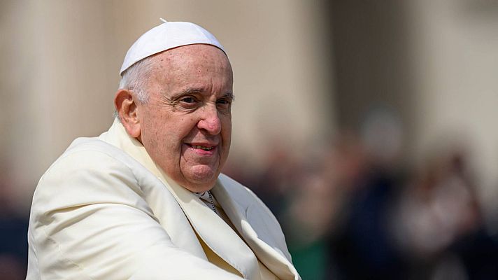 Telediario 1 - 'Amén, Francisco responde', el nuevo documental del papa en el que dialoga con diez jóvenes