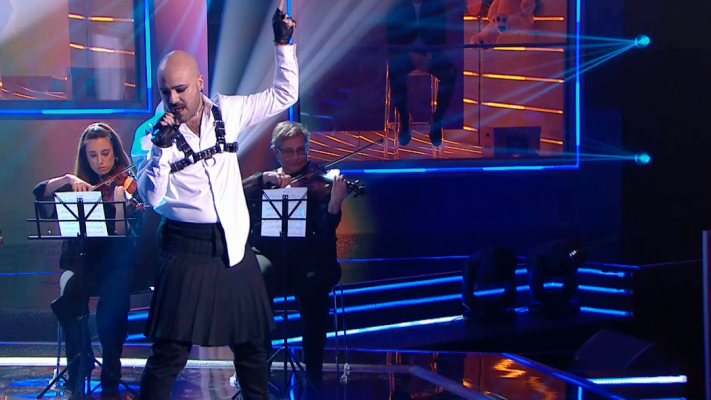 Cover Night - Montero entona la versión más sensual de 'Morena Mía'