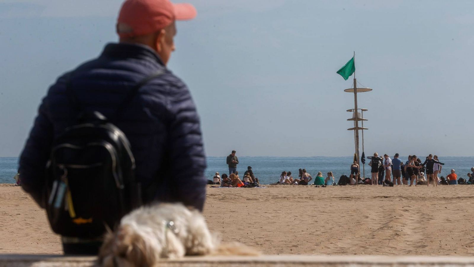 Cielos pocos nubosos y temperaturas al alza este viernes