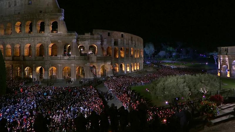 Semana Santa 2023 - Vía Crucis desde el Coliseo de Roma - ver ahora