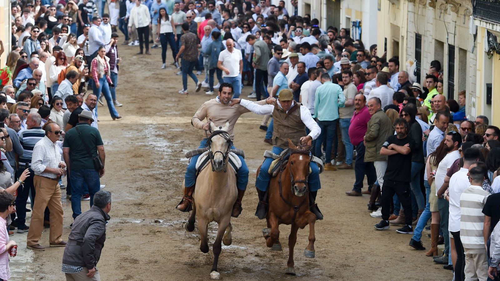 El turismo rompe récords en Semana Santa y mejora las cifras precovid