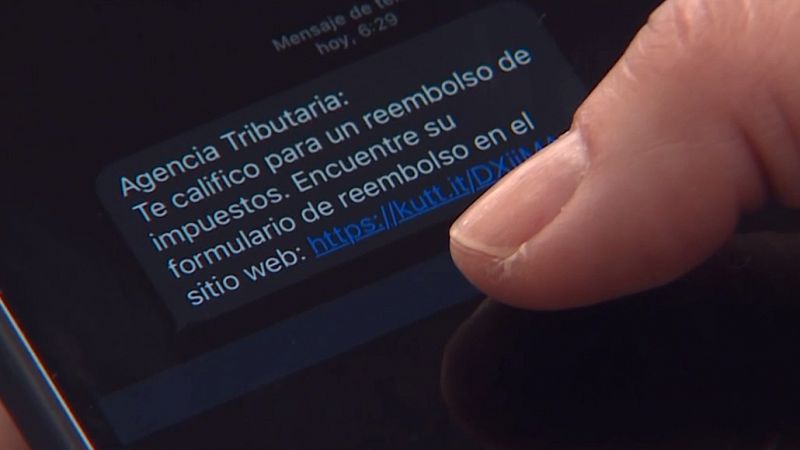 Los expertos alertan de que con el arranque de la Campaña de la Renta de 2022 han aumentado el número de ciberdelitos con mensajes que buscan suplantar la identidad de la Agencia Tributaria para recabar datos personales de contribuyentes.