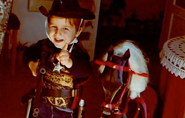 Volver con... - Avance, Alberto San Juan