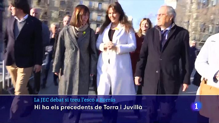 L'Informatiu - La retirada de l'escó a Borràs obliga al Parlament a moure fitxa