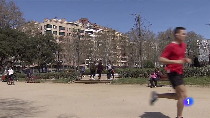 L'Informatiu - L'alta demanda d'habitatges a prop de parcs en dispara el preu