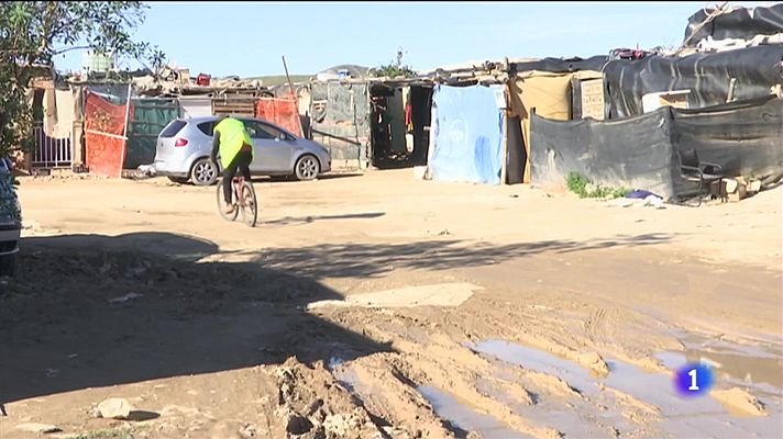 Noticias Andalucía - 90% trabajadores del campo son migrantes