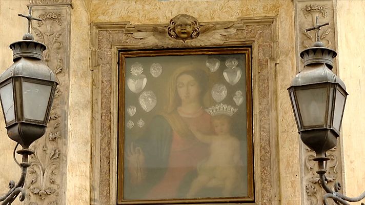 Telediario 2 - Las imágenes protectoras de Roma: las vírgenes de las fachadas