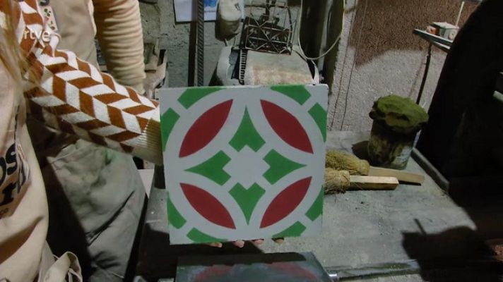 Aquí la Tierra - Cómo hacer mosaicos hidráulicos