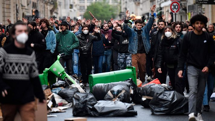 El Consejo Constitucional francés valida la reforma de pensiones de Macron