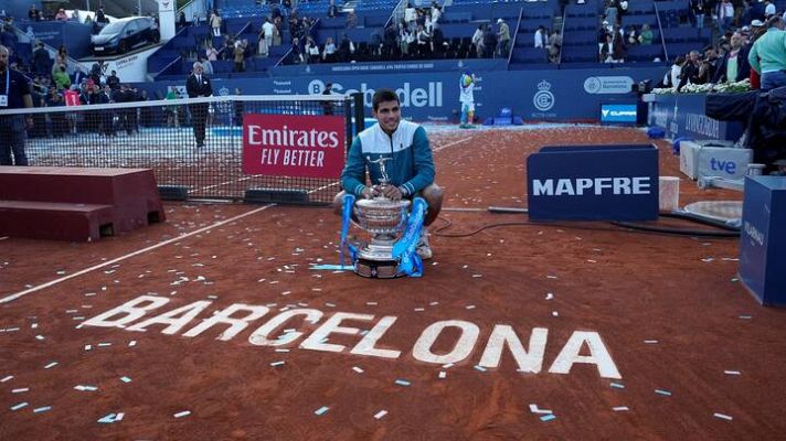 Carlos Alcaraz defiende trono en el Conde de Godó con la ausencia de Rafa Nadal