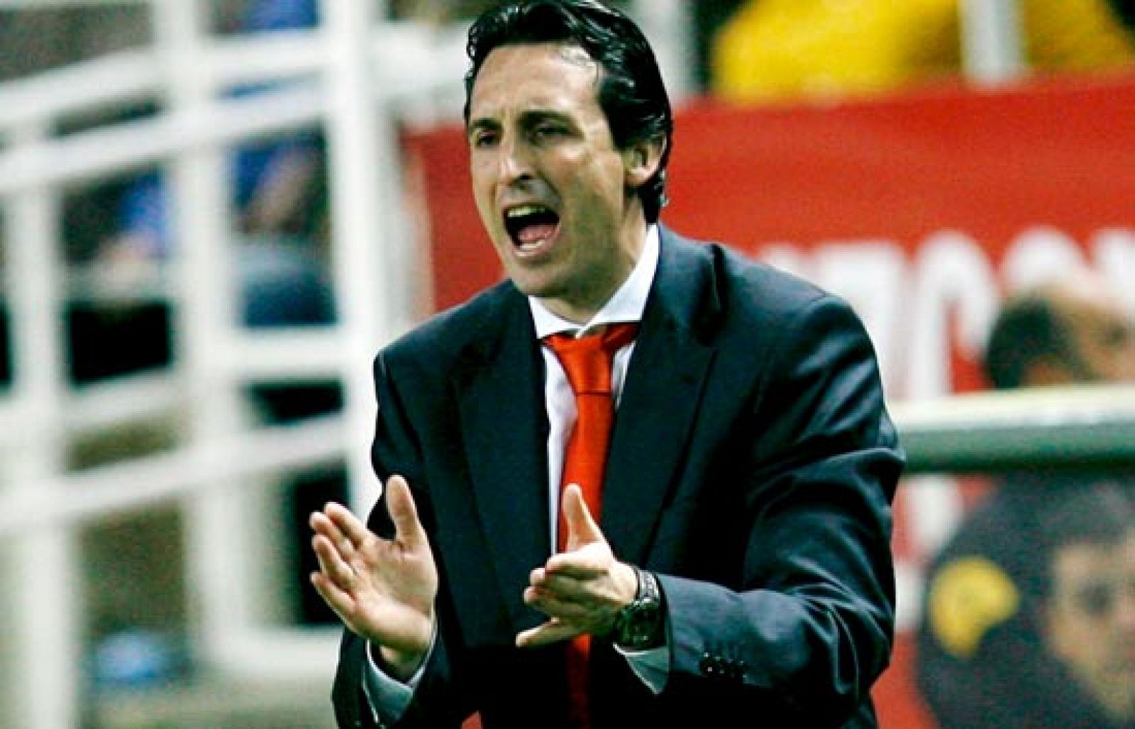 El debut de Onésimo en el banquillo del Valladolid llega en un momento en que el Valencia quiere lavar sus heridas tras perder ante el Sevilla. 