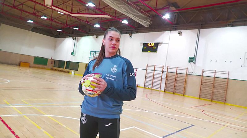 Balonmano - Reportaje Paula Arcos - ver ahora