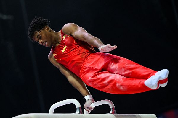  - El español Thierno Diallo logra el bronce en barras paralelas en el Campeonato de Europa