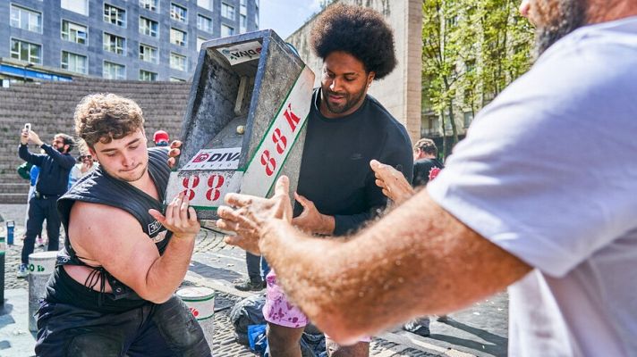 Cameron Jordan, estrella de la NFL, 'herri kirolak' por un día