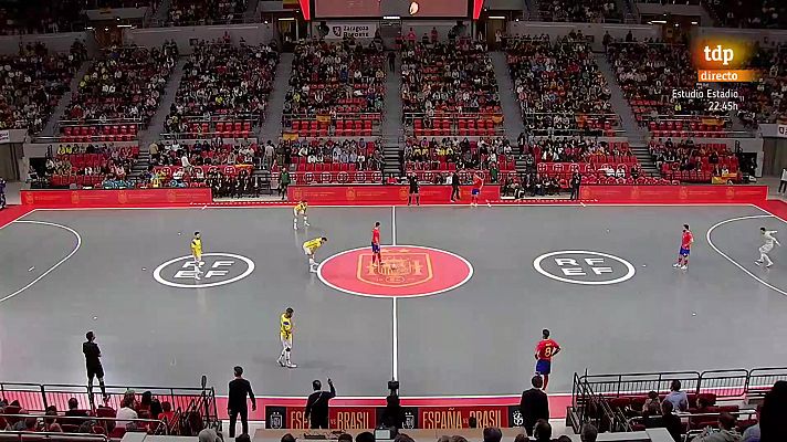 Brasil gana a España el 'Clásico' del fútbol sala