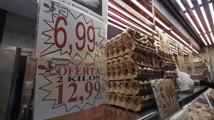 Telediario 1 - El precio de los alimentos en el punto de mira a pesar de rebaja en materias primas: "Lo que producimos viene determinado por los costes hace meses"