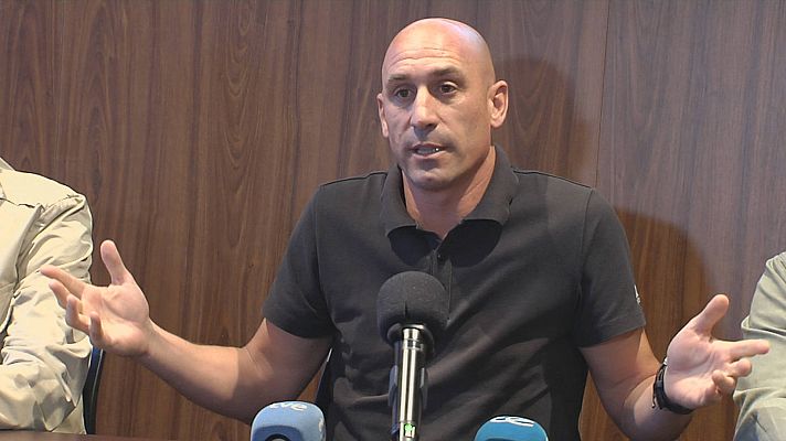Telediario 2 - Luis Rubiales: "Del caso Negreira ya lo hemos dicho todo"