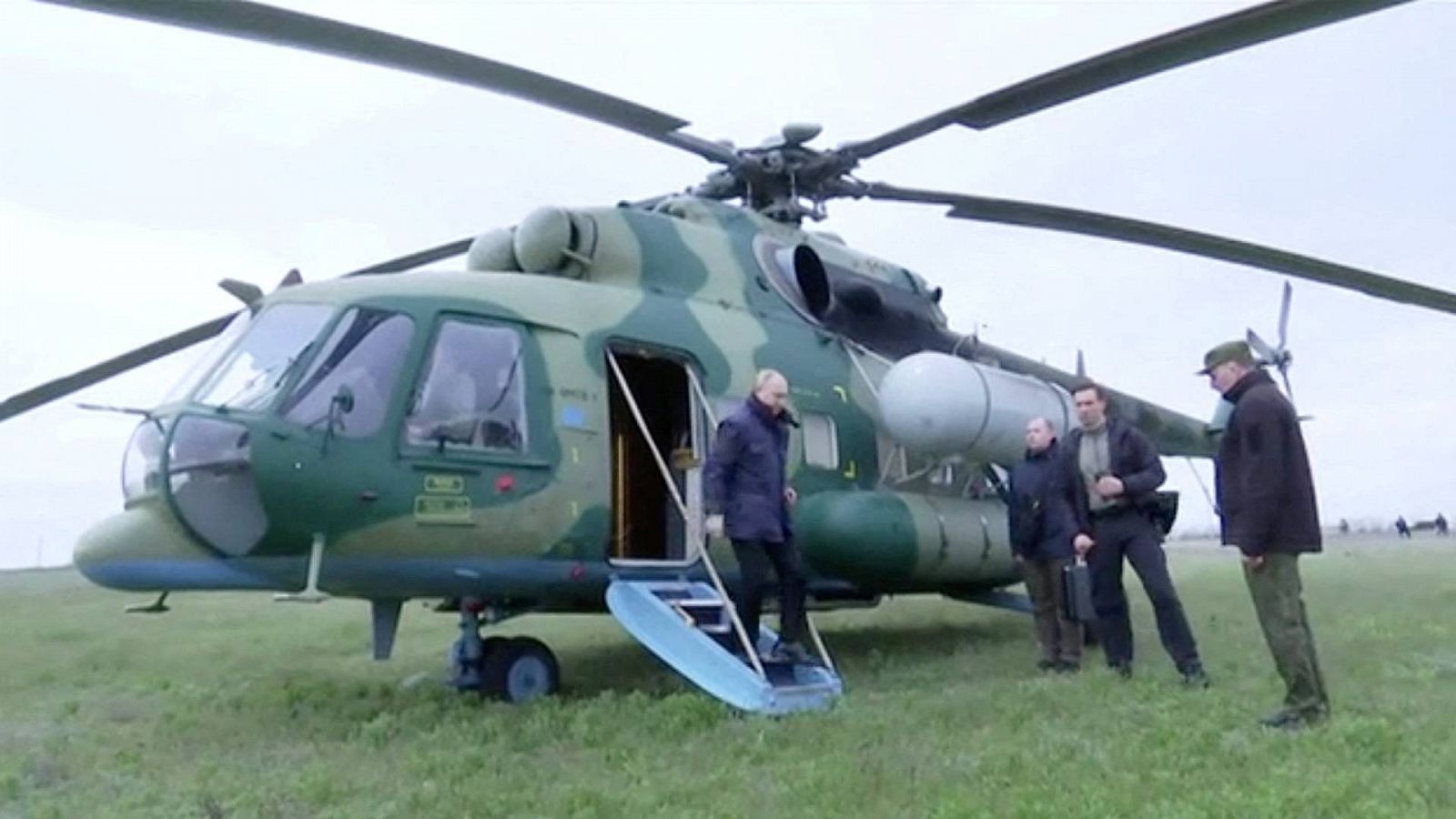 Putin visita a los mandos militares en Jersón y Lugansk en Ucrania