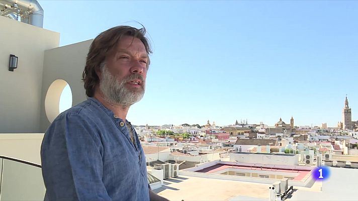 Telediario 1 - Rufus Wainwright, de gira por España