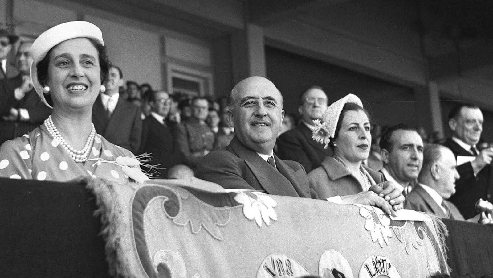 ¿Cuál es el equipo del régimen? La respuesta del Real Madrid a Laporta | Ver