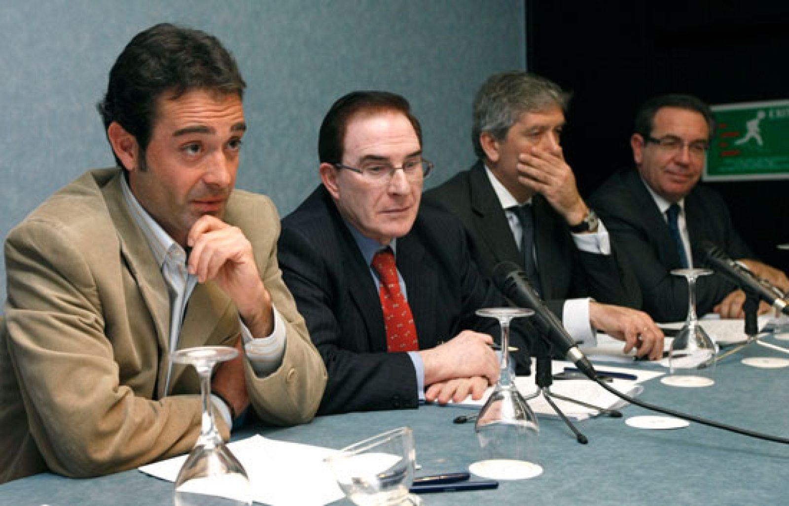 El Estado no indemnizará a los afectados por la intervención de Fórum Filatélico y Afinsa | Ver