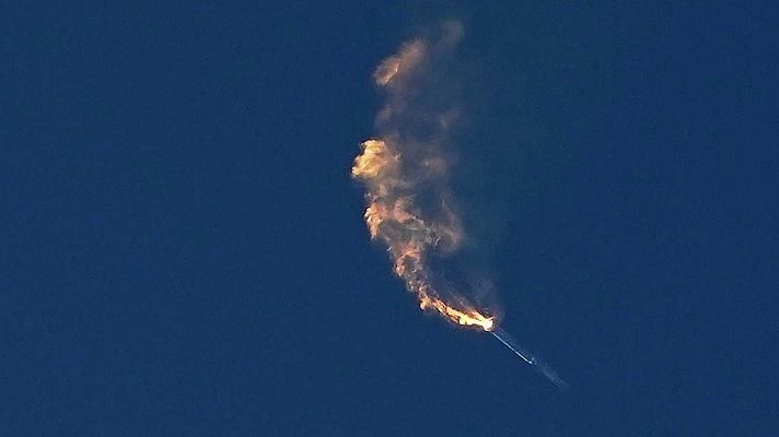 Telediario 2 - La nave Starship de Elon Musk explota cuatro minutos desoués de despegar