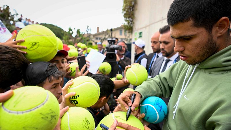 Alcaraz: "No poder tener a Rafa en los torneos una pena" - ver ahora