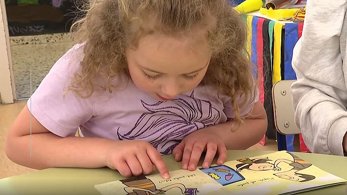 Telediario 1 - ¿Qué métodos se utilizan en la actualidad para enseñar a leer?